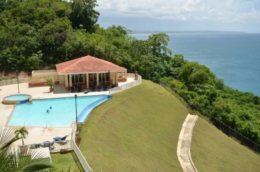 Cozy 2 Bedroom Condo at Aguadilla