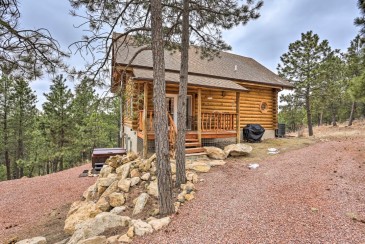 This Spacious-Yet-Cozy Hermosa Vacation Rental!