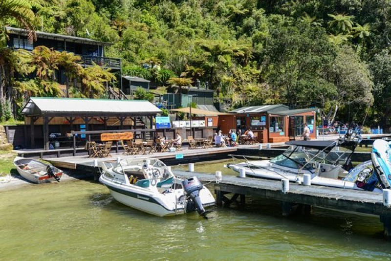 Lake Rotoiti Hot Pools