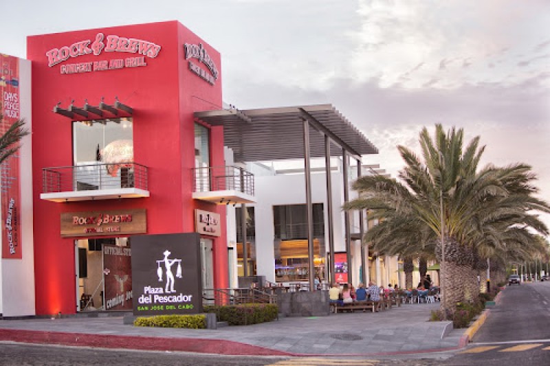 Mall Plaza Del Pescador