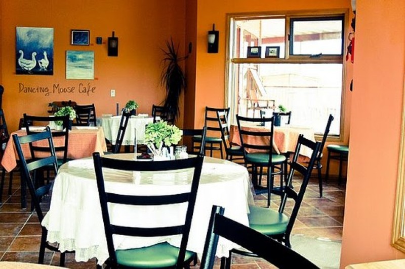 Dancing Moose Cafe