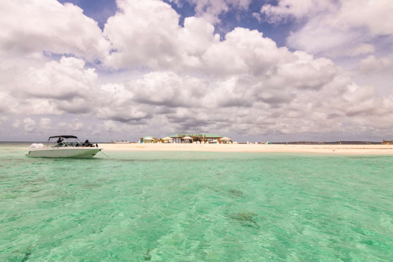 Day Trips to Anguillita, Sandy, and Prickly Pear Islands