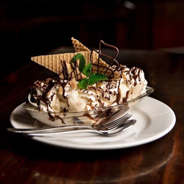 Lone Star Cafe & Bar