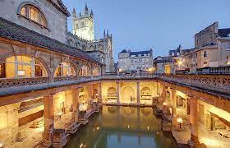 The Roman Baths and Georgian City of Bath